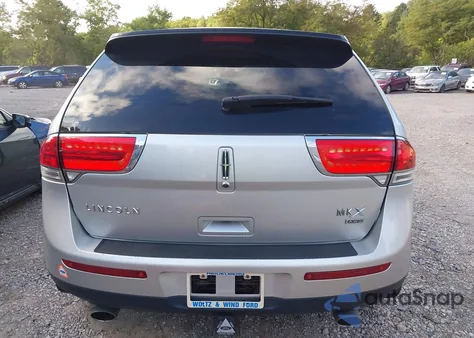 2014 Lincoln Mkx z USA, uszkodzony, nr VIN 2LMDJ8JK2EBL03414